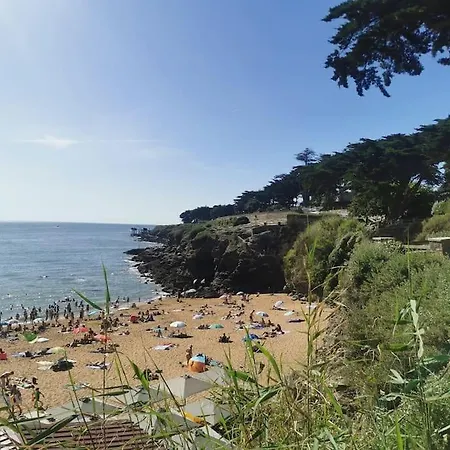 Au Coin Fleuri Vakantiehuis *