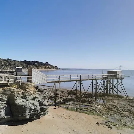 Au Coin Fleuri Vakantiehuis *