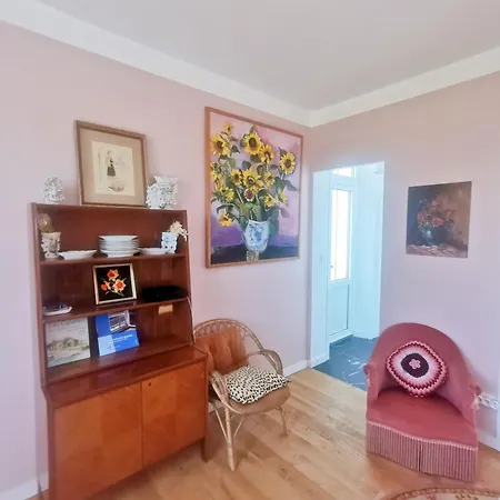 Au Coin Fleuri * لا برنوري-ان-رتز