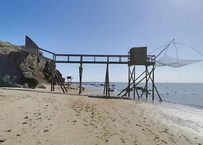 Au Coin Fleuri 펜션 라 베르네리-앙-레츠